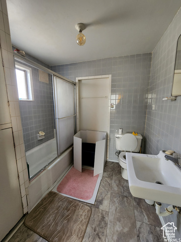Photo 10 for MLS #2099499 at 380 N 4th Ave