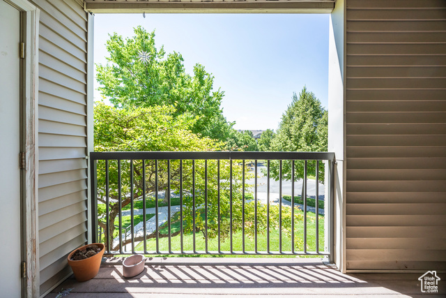 Photo 15 for MLS #2099503 at 3371 E Ridge Rd #5