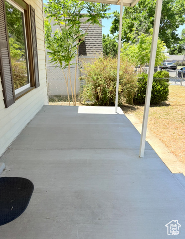 Photo 4 for MLS #2099505 at 358 N 300 East