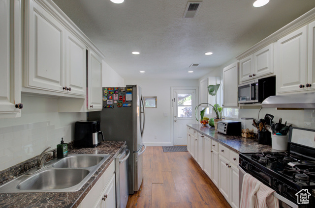 Photo 16 for MLS #2099525 at 979 E 150 North