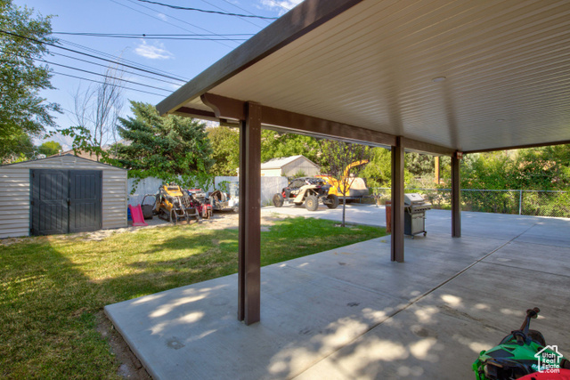 Photo 8 for MLS #2099525 at 979 E 150 North