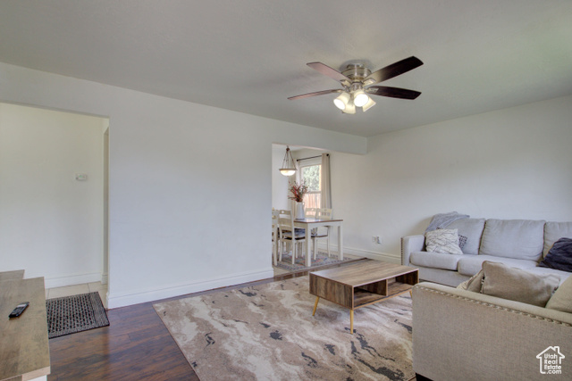 Photo 12 for MLS #2099525 at 979 E 150 North