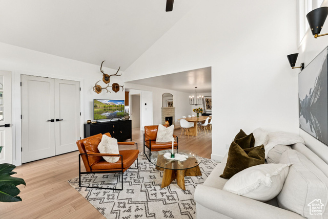 Photo 6 for MLS #2099529 at 1043 S Oxford Cir
