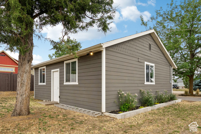 Photo 47 for MLS #2099529 at 1043 S Oxford Cir