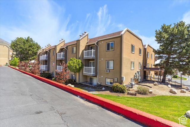 5630 S MEADOW LN #175, South Ogden UT 84403