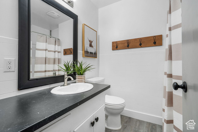Photo 12 for MLS #2099537 at 393 S 800 East
