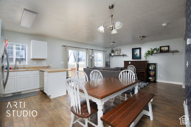Photo 12 for MLS #2099541 at 2017 N Belmont Dr