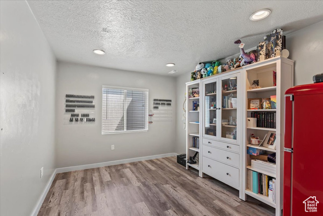 Photo 19 for MLS #2099542 at 969 W Montauk Ln