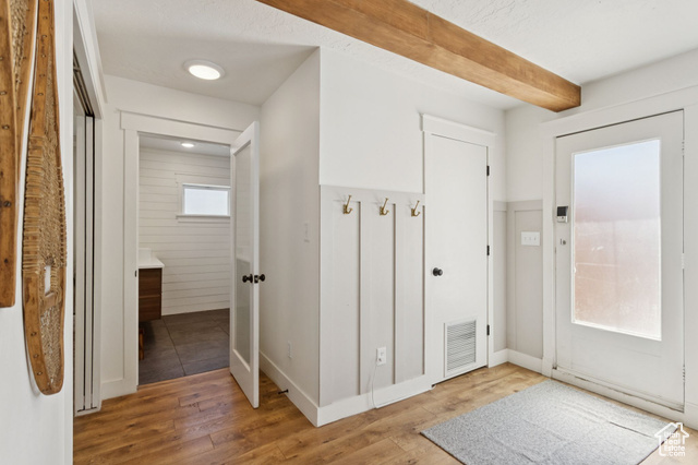 Photo 39 for MLS #2099571 at 920 W Columbia Ln