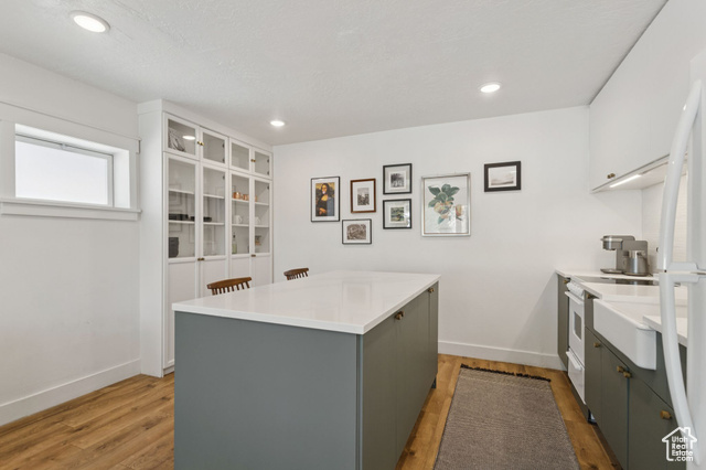 Photo 30 for MLS #2099571 at 920 W Columbia Ln
