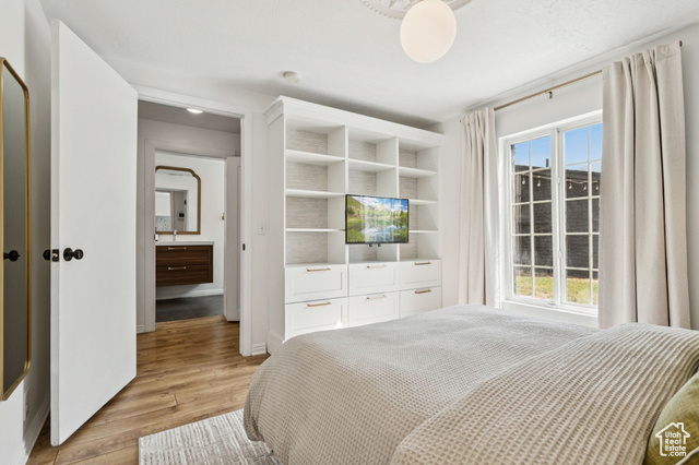 Photo 15 for MLS #2099571 at 920 W Columbia Ln