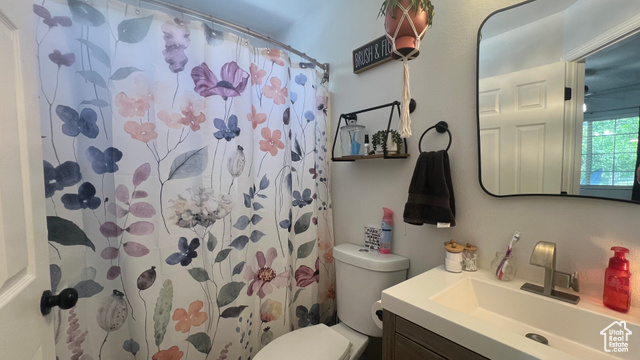 Photo 15 for MLS #2099579 at 1648 Dawson Ln