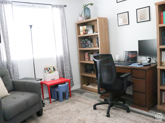 Photo 14 for MLS #2099579 at 1648 Dawson Ln