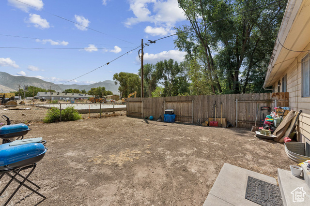 Photo 17 for MLS #2099589 at 738 S Grant Ave