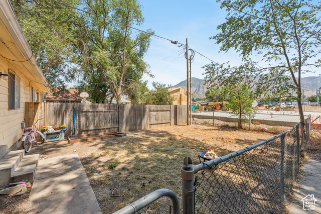 Photo 31 for MLS #2099589 at 738 S Grant Ave