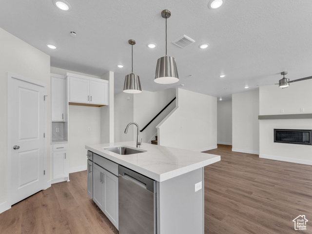 Photo 12 for MLS #2099604 at 7042 Woods Rose Dr