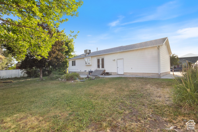 Photo 29 for MLS #2099636 at 1172 S 880 West