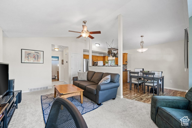Photo 6 for MLS #2099664 at 1636 Rockbridge Dr