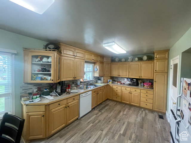 Photo 5 for MLS #2099669 at 156 N 100 West