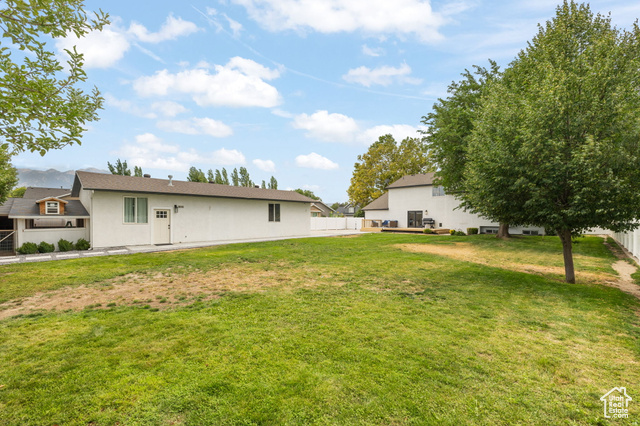Photo 77 for MLS #2099687 at 1172 W Country Ridge Dr
