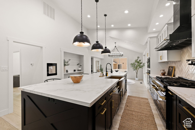 Photo 15 for MLS #2099687 at 1172 W Country Ridge Dr
