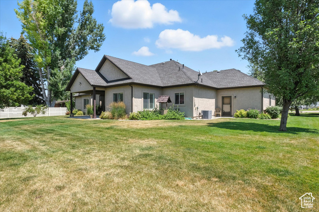 Photo 40 for MLS #2099693 at 731 S Center St