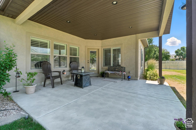 Photo 43 for MLS #2099693 at 731 S Center St