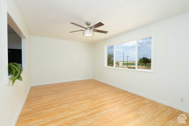 Photo 7 for MLS #2099705 at 3104 E 5000 South
