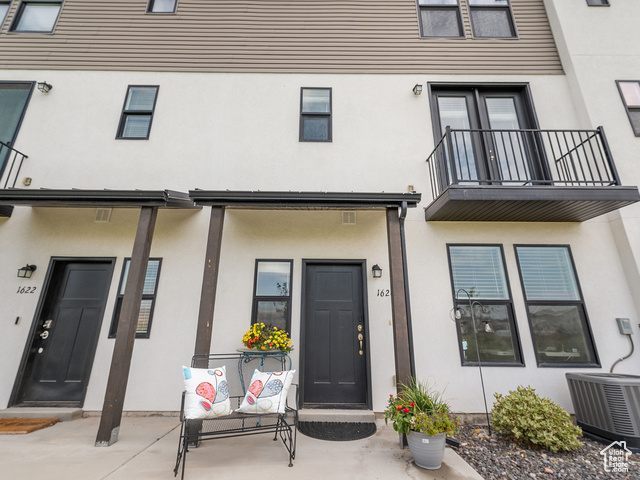 Photo 3 for MLS #2099723 at 1620 N 1280 East