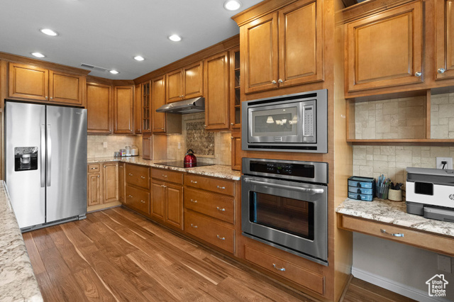 Photo 14 for MLS #2099730 at 797 W Oakridge Rd