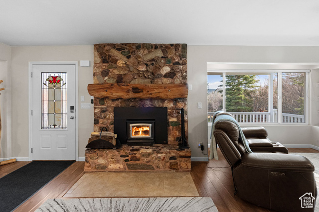 Photo 8 for MLS #2099730 at 797 W Oakridge Rd