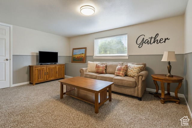Photo 10 for MLS #2099742 at 171 S Center Street