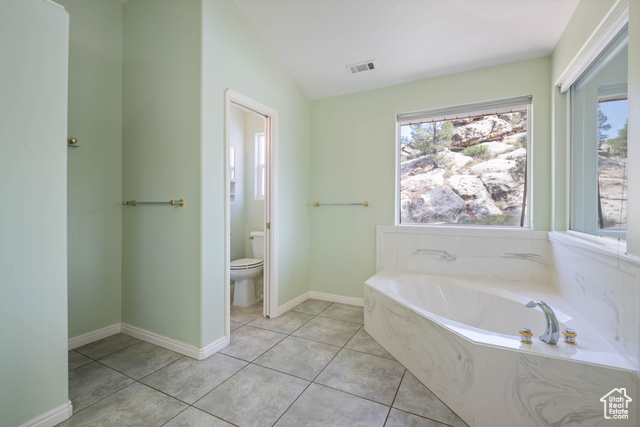 Photo 32 for MLS #2099747 at 1556 E Boulder Springs Rd