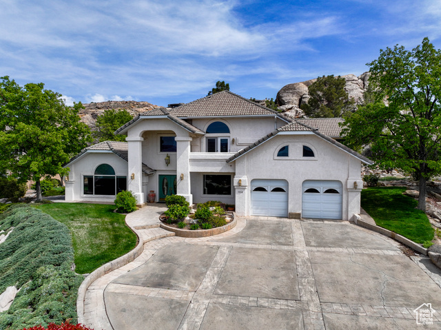 MLS #2099747                     located at 1556 E Boulder Springs Rd,
                     St. George, UT
