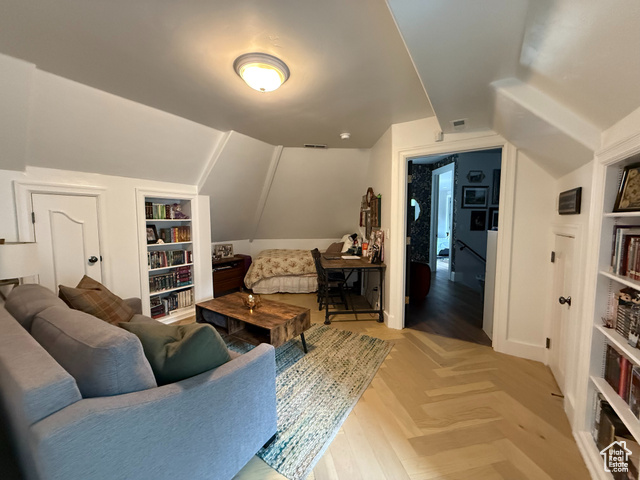 Photo 60 for MLS #2099749 at 1121 E 580 North