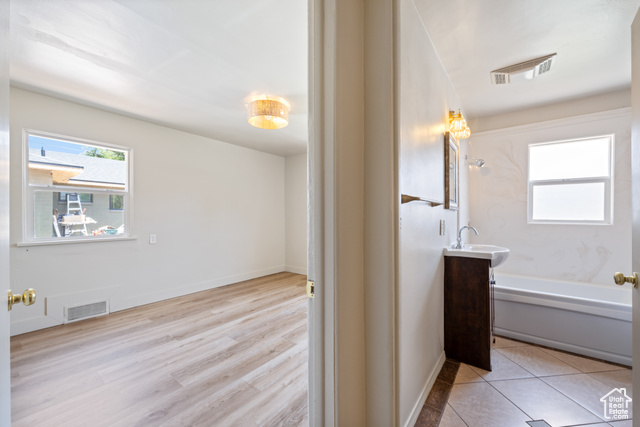 Photo 13 for MLS #2099762 at 433 S 100 East