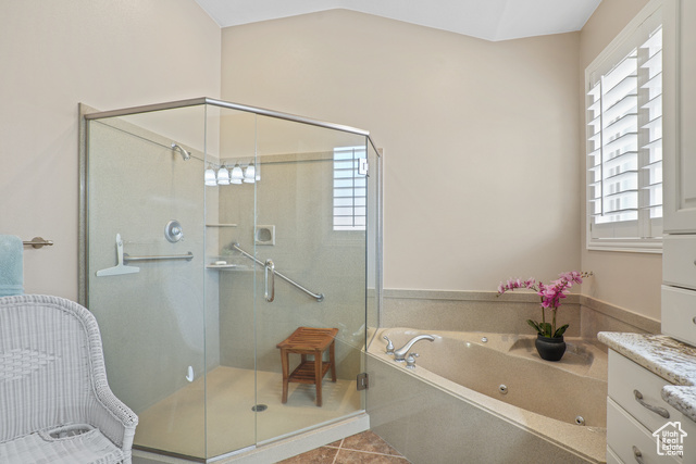Photo 19 for MLS #2099774 at 1730 W Stonebridge Dr #35