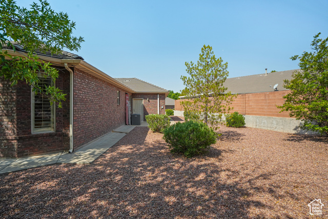 Photo 43 for MLS #2099774 at 1730 W Stonebridge Dr #35