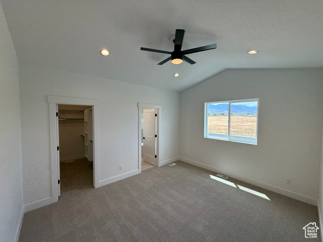 Photo 14 for MLS #2099783 at 5212 N Roma Ln
