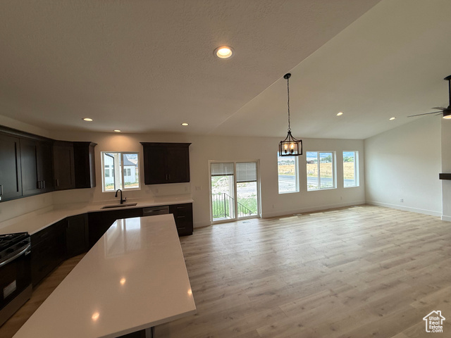 Photo 11 for MLS #2099783 at 5212 N Roma Ln