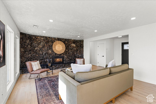 Photo 13 for MLS #2099784 at 1050 E 100 South