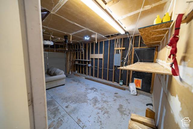 Photo 50 for MLS #2099788 at 703 N Windsor Cir