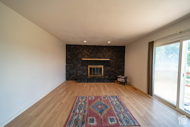 Photo 14 for MLS #2099788 at 703 N Windsor Cir