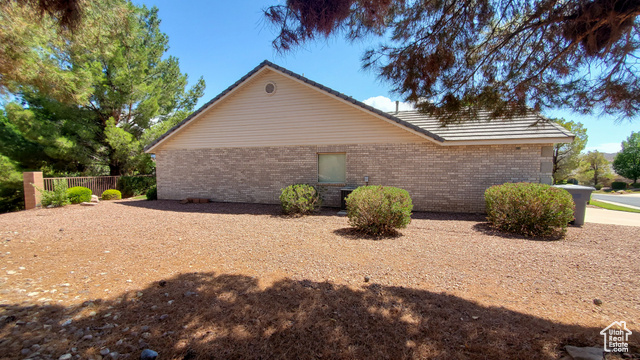 Photo 14 for MLS #2099793 at 1730 W Stonebridge Dr #25