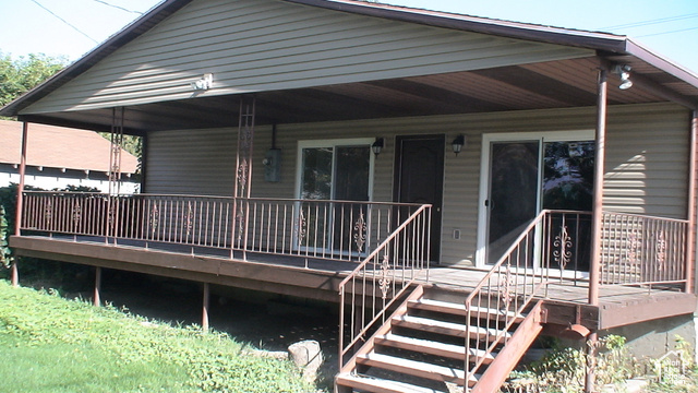 Photo 2 for MLS #2099804 at 255 W 100 North