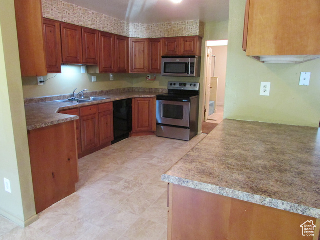 Photo 7 for MLS #2099804 at 255 W 100 North