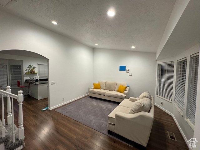 Photo 19 for MLS #2099831 at 6022 S Park Wood Dr