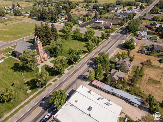 Photo 4 for MLS #2099838 at 52 S Main St