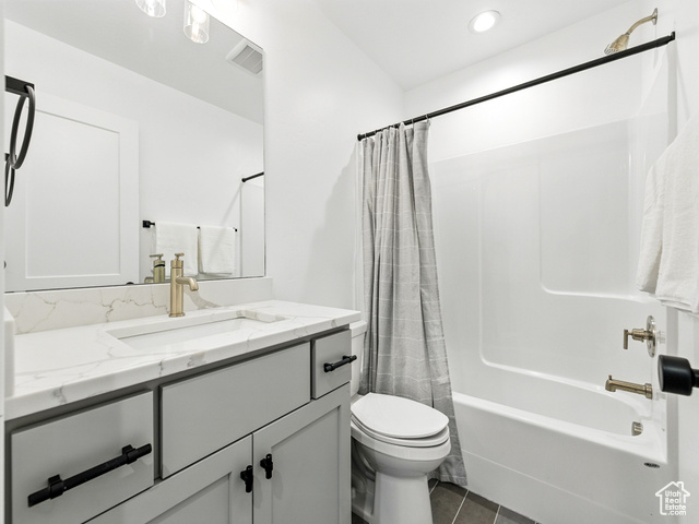 Photo 21 for MLS #2099851 at 1032 N Titan Dr