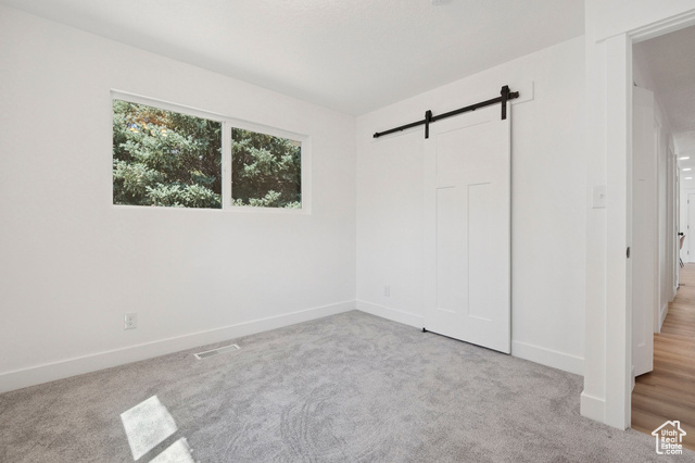 Photo 16 for MLS #2099882 at 1211 E 400 South